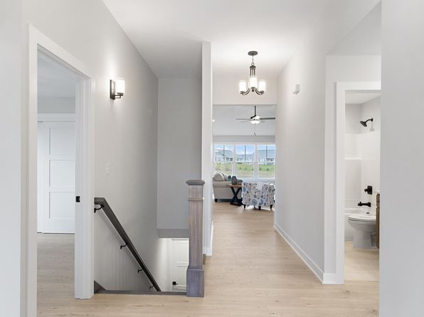 14033 Blue Sky Court St, Saint John, IN 46373