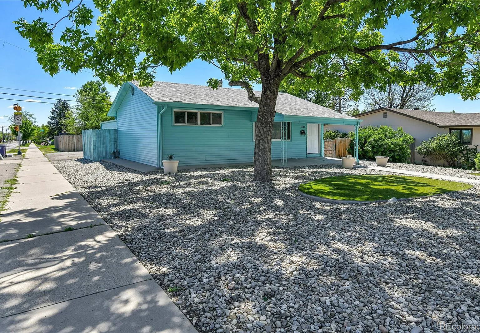 5 bed, 2.0 bath, 734 sqft, $2,800 — Photo 1