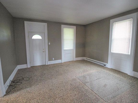 3rd image of 3181 N Madison-coletwn