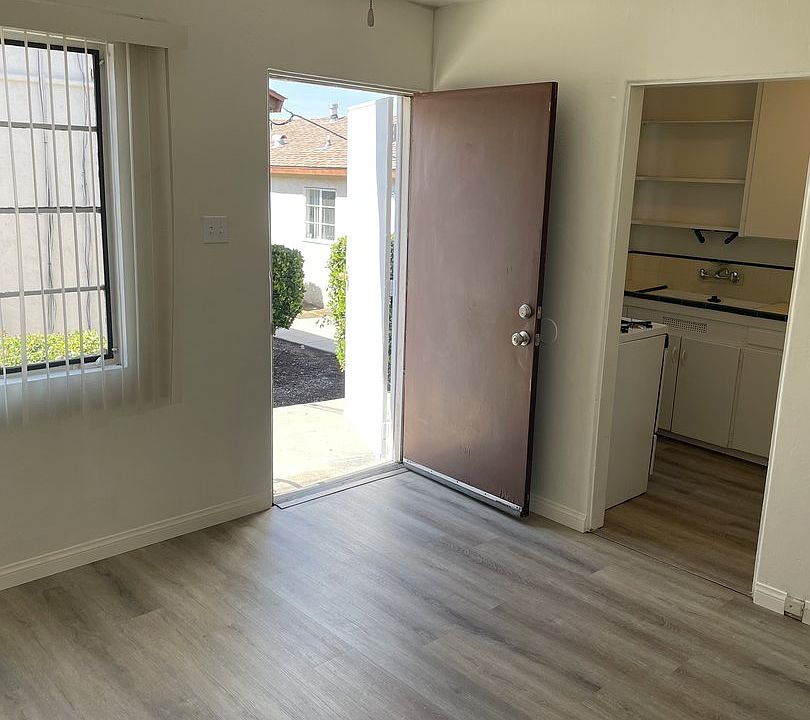 Living Room Entry
