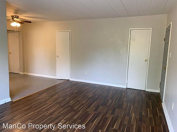 3rd image of 922 Wheatley Ave #6