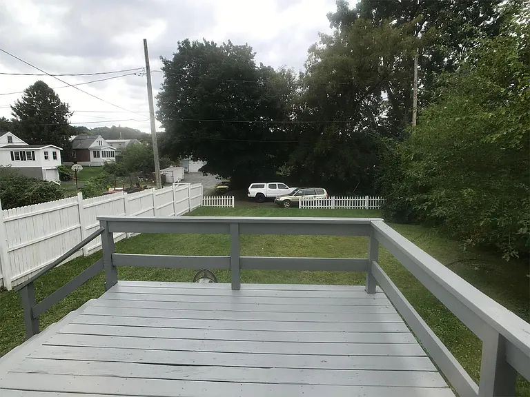 288 Hoosick St — Photo 12
