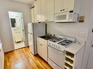 319 E 88th St APT 10, New York, NY 10128