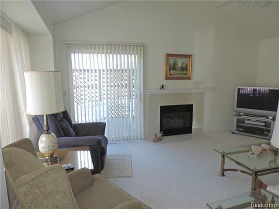 4th image of 1032 Bird Song Ln #1
