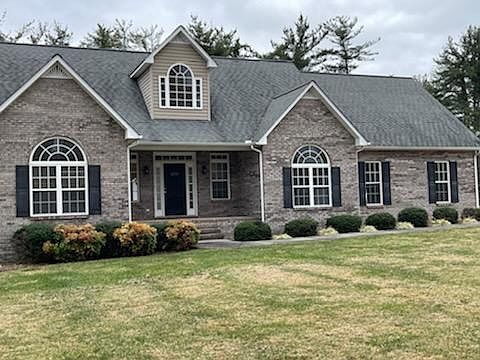 1st image of 1251 Crescent Dr