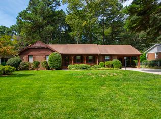 6725 Valley Dr, Raleigh, NC 27612