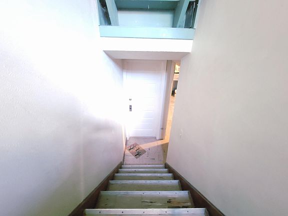 5th image of 4255 Thomas Ave N