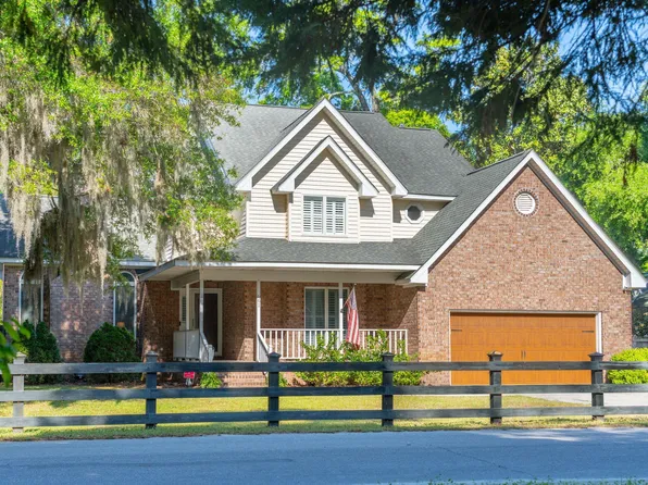 661 Sterling Dr, Charleston, SC 29412