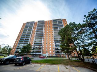 270 Palmdale Dr #1702, Toronto, ON M1T 3N8