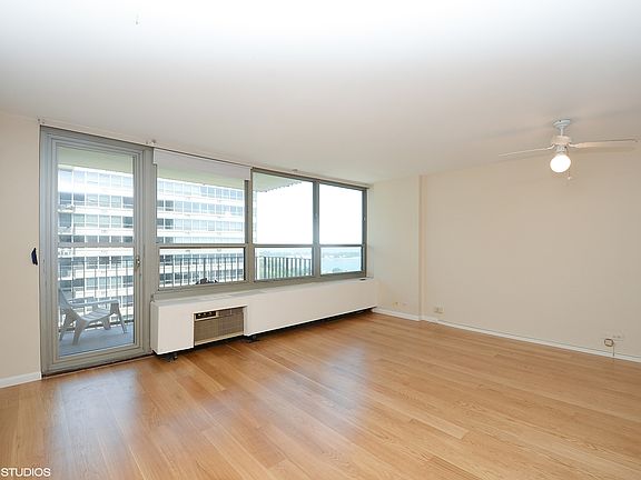 3rd image of 3550 N Lake Shore Dr APT 2405