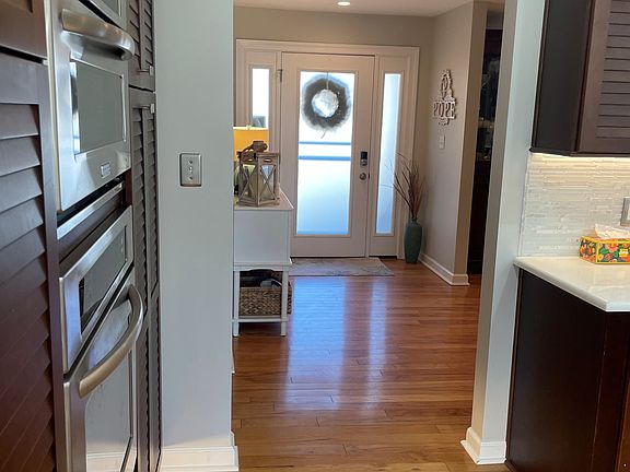 4th image of 2153 E Admiral Dr #1
