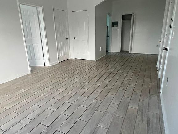 4th image of 1935 Calais Dr APT 107