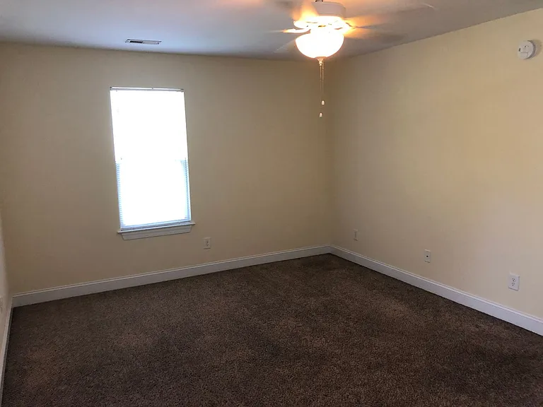 1203 Greenwood Ave — Photo 13