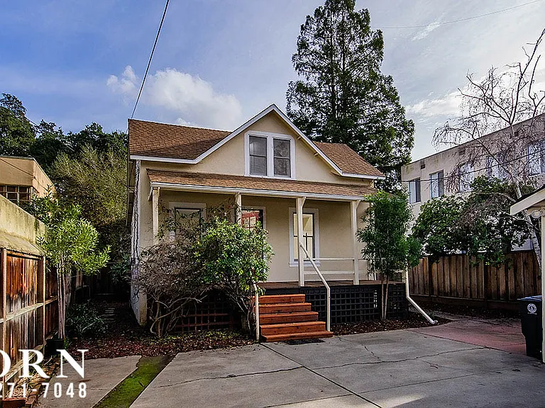 620 Homer Ave — Photo 1