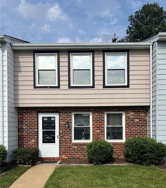1st image of 9641 Springfield Woods Ct
