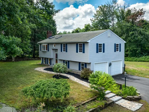 333 Bayside Road, Greenland, NH 03840