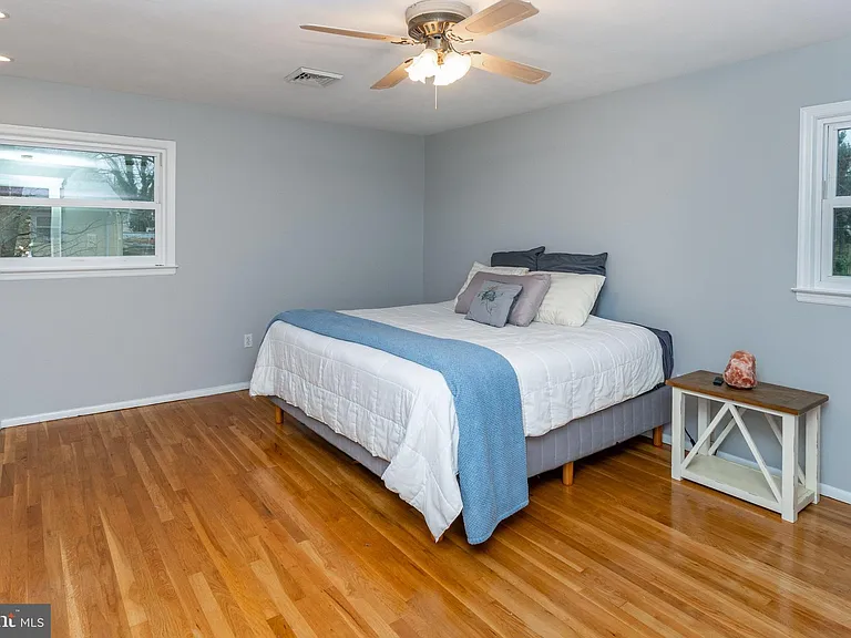 24 Camelia Ct — Photo 31
