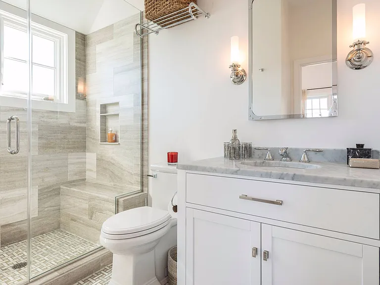 35 Huntington Ln — Photo 12