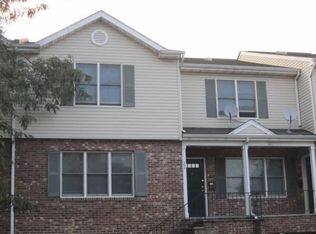 100 Halstead Ave #4, Harrison, NY 10528