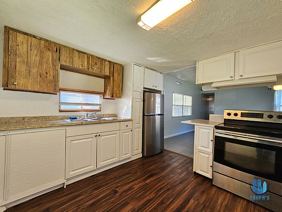 5th image of 503 Longfellow Blvd #4