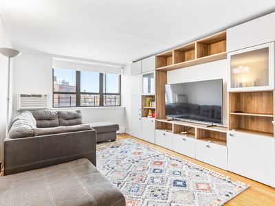 300 Cathedral Pkwy #20K, New York, NY, 10026