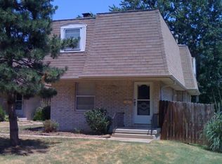 726 S Bluff St #726, Wichita, KS 67218