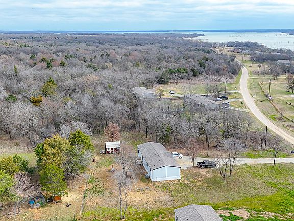 3rd image of 1503 SE County Road 3135