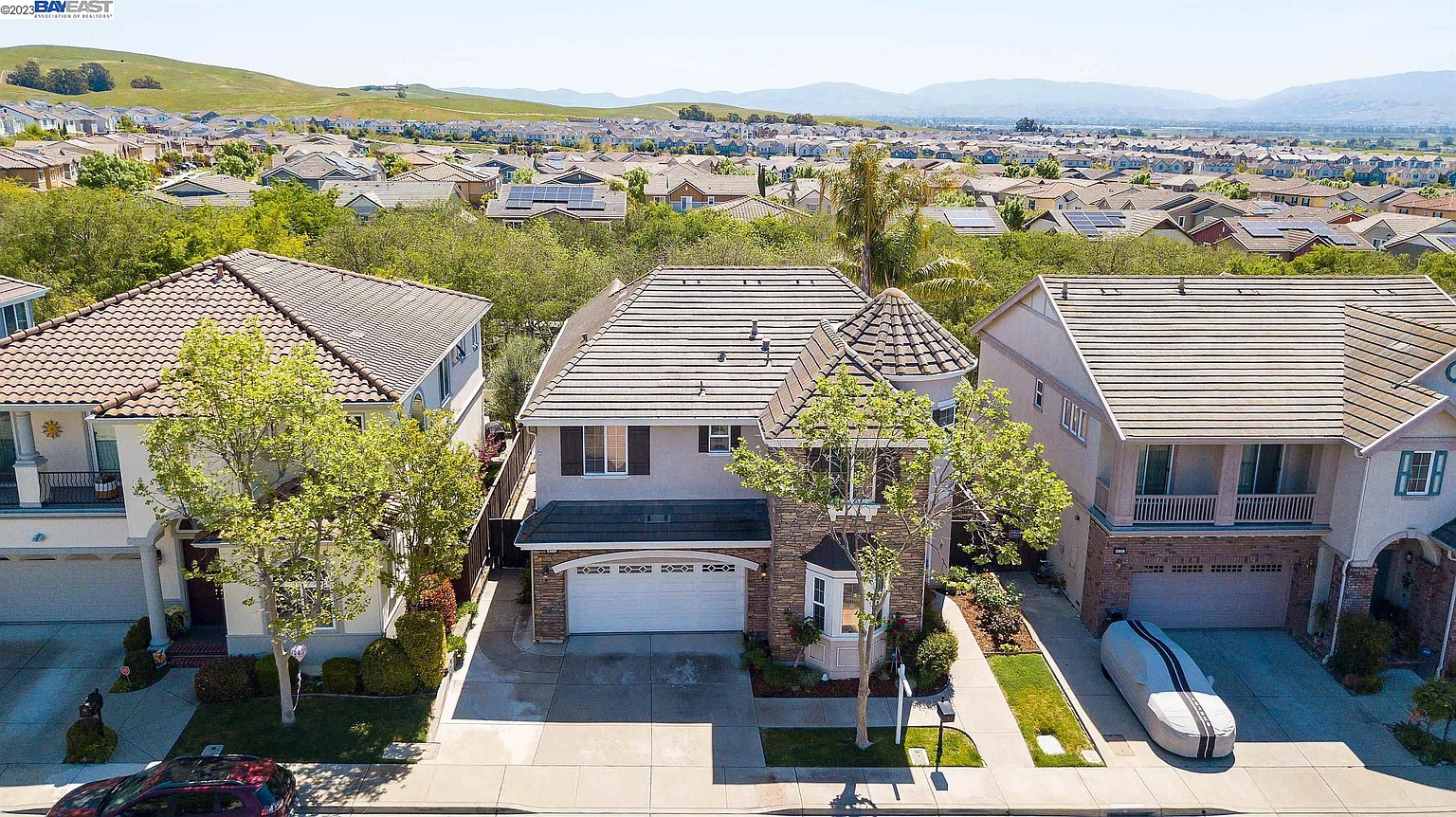 4771 Piper Glen Ter photo 1
