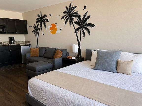 4th image of 1501 Ocean Blvd. S #1003