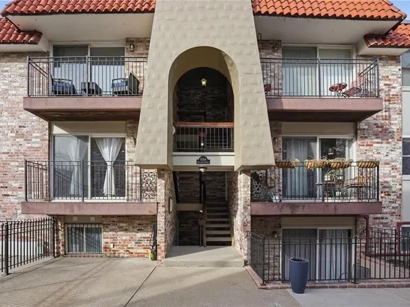 5004 Baltimore Ave APT 204, Kansas City, MO 64112