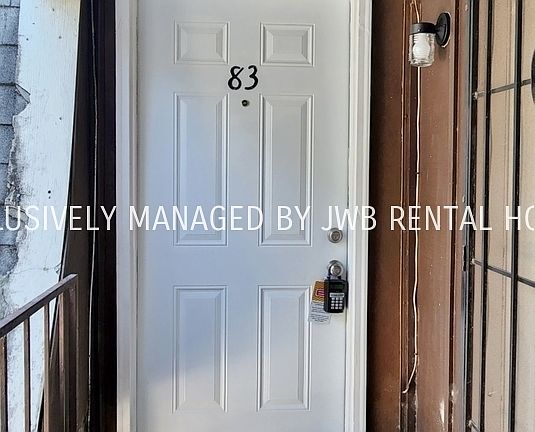 3rd image of 7201 Arlington Expy APT 83
