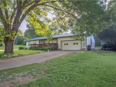 350 Glenwood Circle, Cassville, MO, 65625