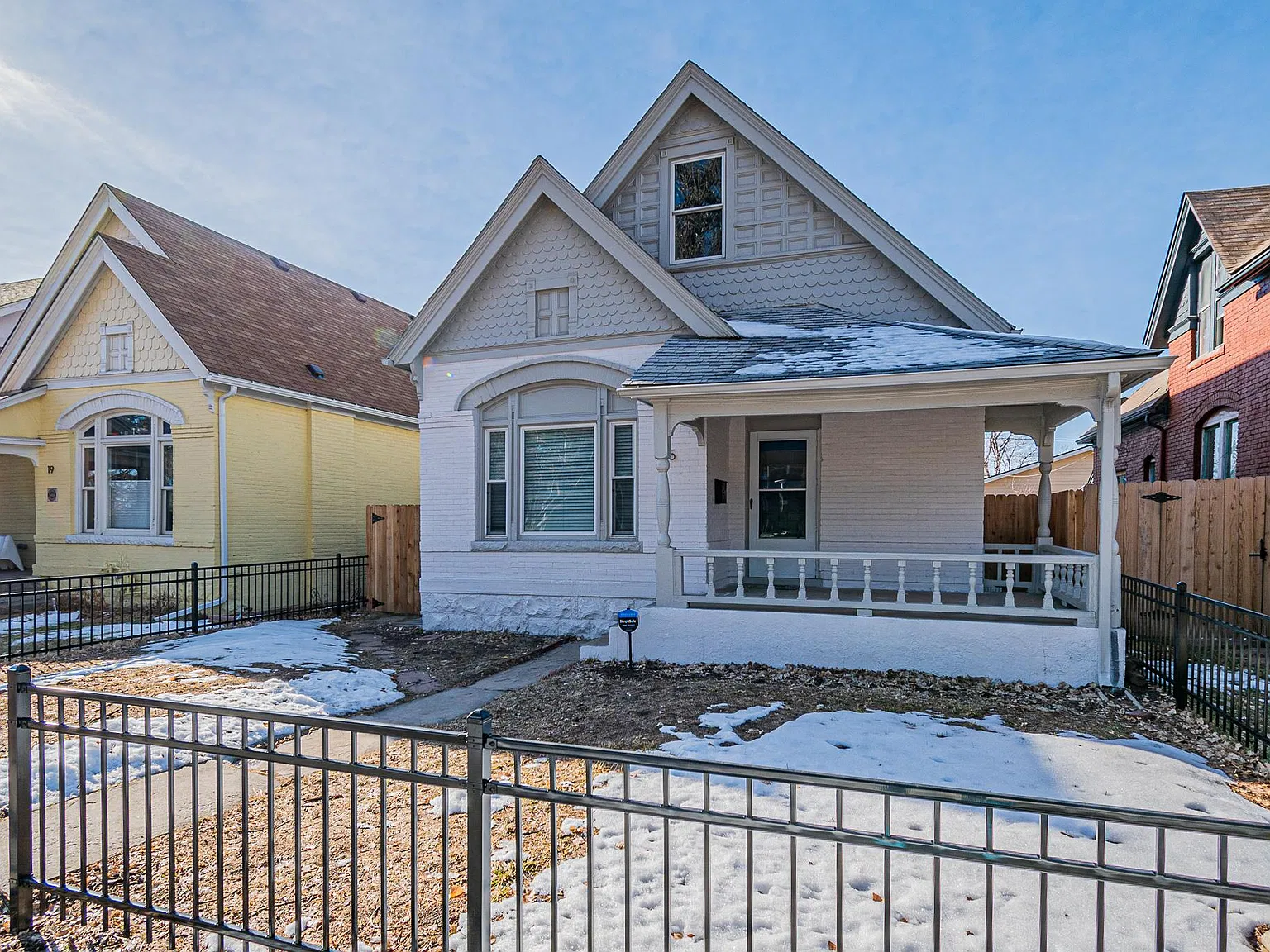 3 bed, 1206 sqft, $2,700 — Photo 3