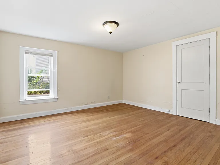 163 Standish Rd #B — Photo 19