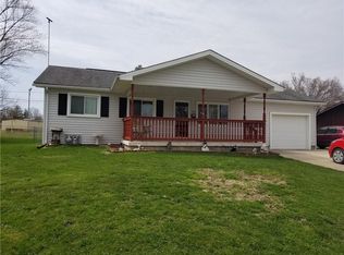 910 Hillcrest Dr, Greencastle, IN