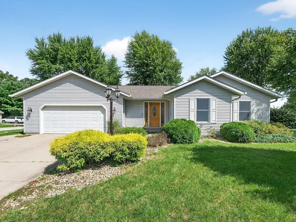 58548 Patterson Dr, Osceola, IN 46561