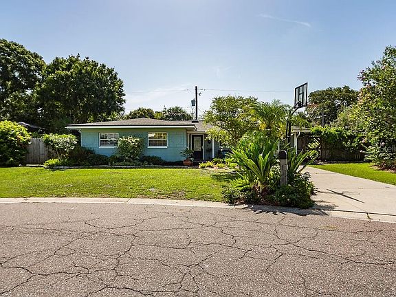 4th image of 4708 W Chapin Ave
