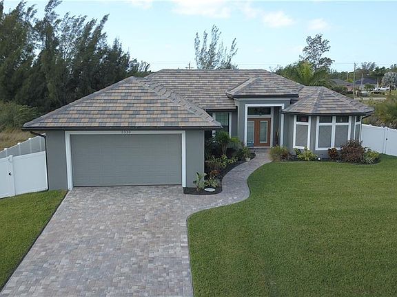 3rd image of 2330 NW 39th Ave