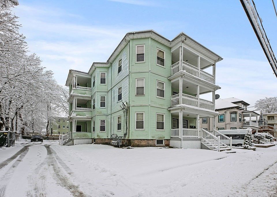 1st image of 34-36 Hillberg Ave