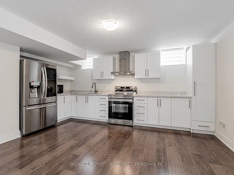 1055 Purus Path #BASEMENT — Photo 6