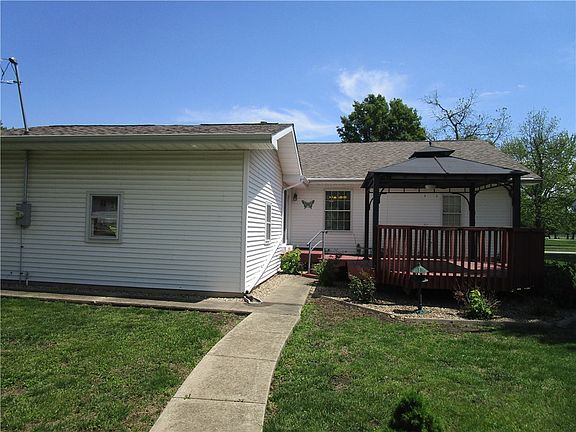 2nd image of 901 Fair Ave