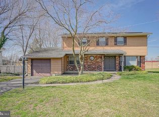 320 Surrey Rd, Cherry Hill, NJ 08002