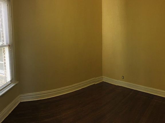 3rd image of 5757 S Marshfield Ave