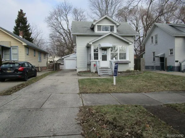 38 Scott Blvd, Mount Clemens, MI 48043