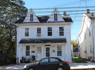 321-323 N Spring St, Middletown, PA 17057