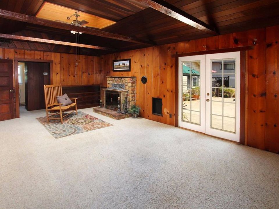 1st image of 219 Navarra Dr