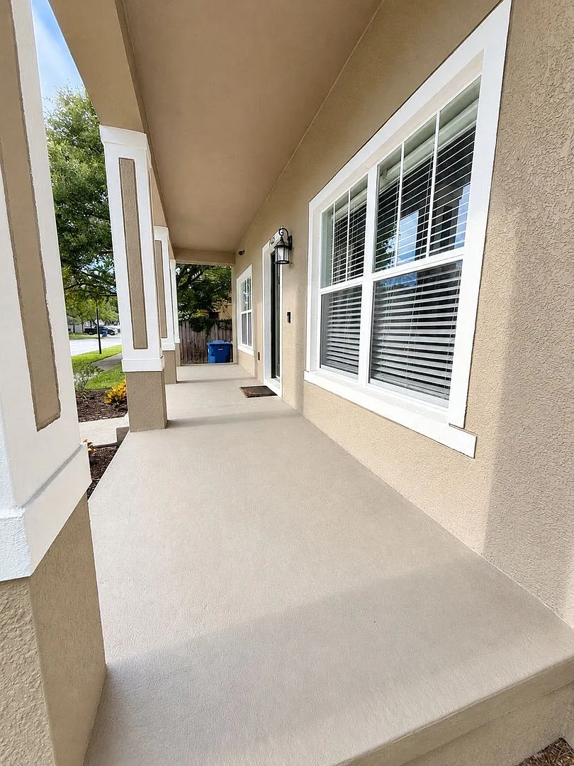 Seminole Heights 4-Bedroom Home with Fenced Yard & Community Amenities — Photo 3