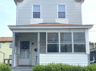 23 Rosamond St, Mc Kees Rocks, PA 15136