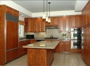 68 Basking Ridge Rd, Millington, NJ 07946