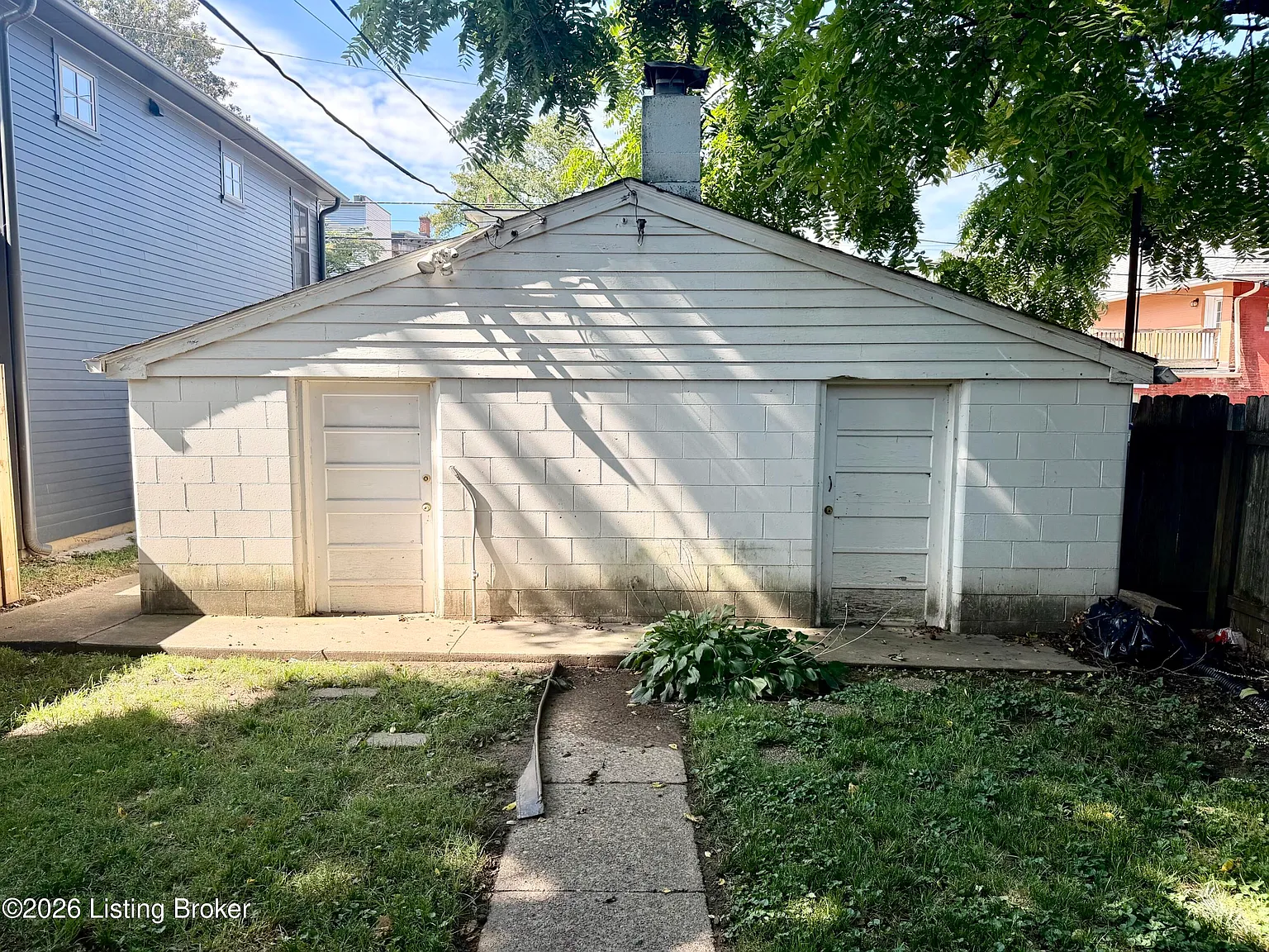 1 bed, 1.0 bath, 650 sqft, $1,095 — Photo 2